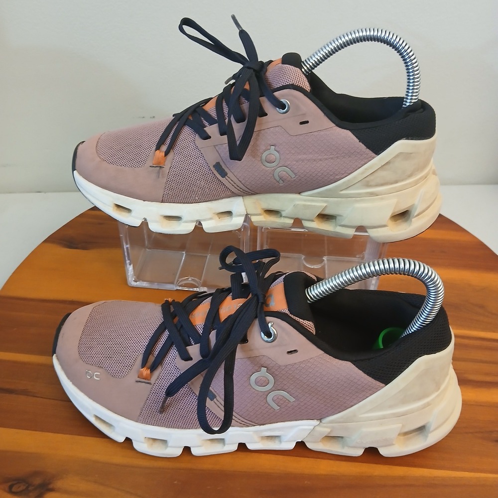On Cloudflyer 4 Womens 7 Mauve Running Shoes Sneakers 71.97932